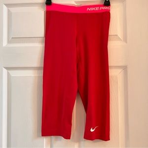 Nike Pro Combat Dri-Fit Compression Capri Leggings Bright Pink Size Small